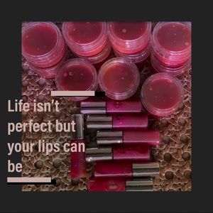 Handmade  Lip Balm 🍓 &  🍓  🍰 Glitter Gloss